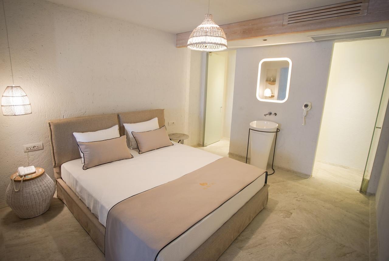 Avalon Boutique Hotel & Suites Alacati Exterior photo